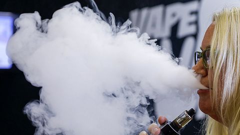 elfbar nachfüll pod läuft aus Vape – HjärtLung main image 1
