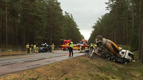 Tillståndet allvarligt för skadade | SVT Nyheter