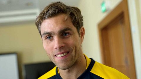 Sport: Johan Elmander kan troligen spela | SVT Sport