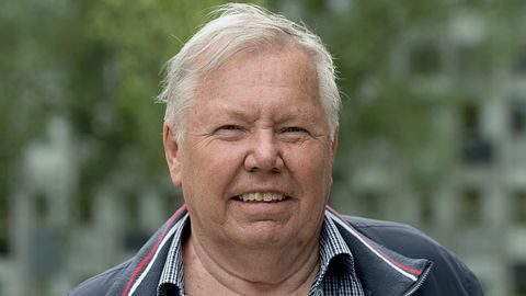 Bert Karlsson: ”Minns honom som en fantastisk retoriker och en rolig  person” | SVT Nyheter