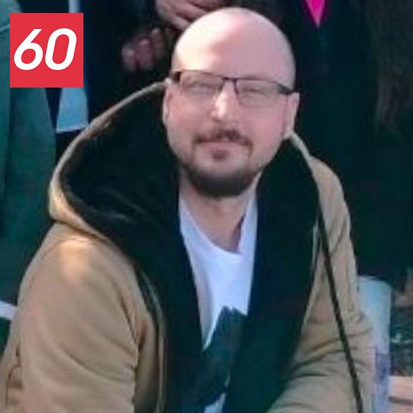39-åriga Mikael som sköts till döds i Skärholmen. Tända ljus under gångbro.