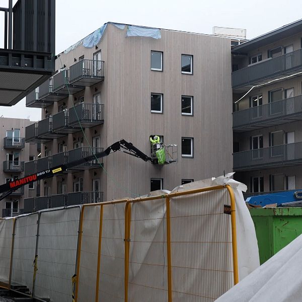 Fastators vd och ett bostadsbygge