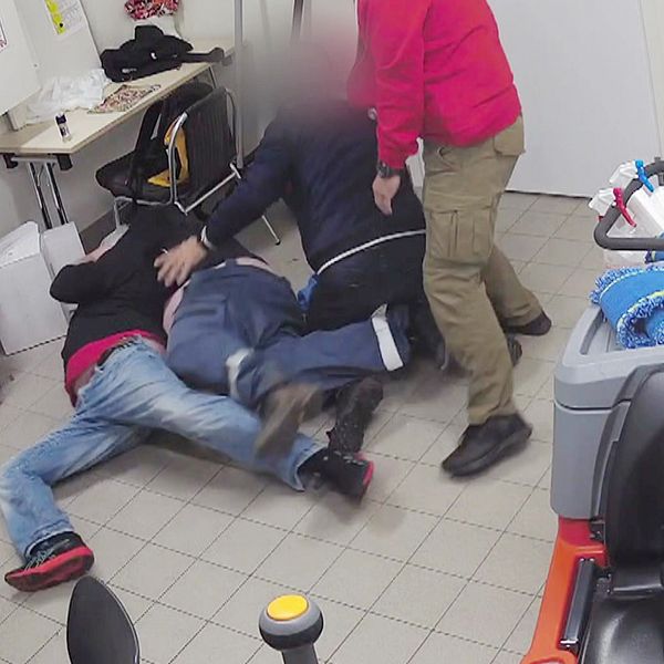 Misshandel av en person inne i en städskrubb och en bild på åklagare Anna Väppling