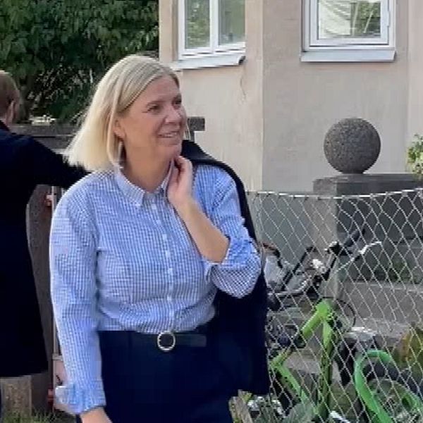 Magdalena Andersson och Johan Britz i politisk bild om ungdomsarbetslöshet