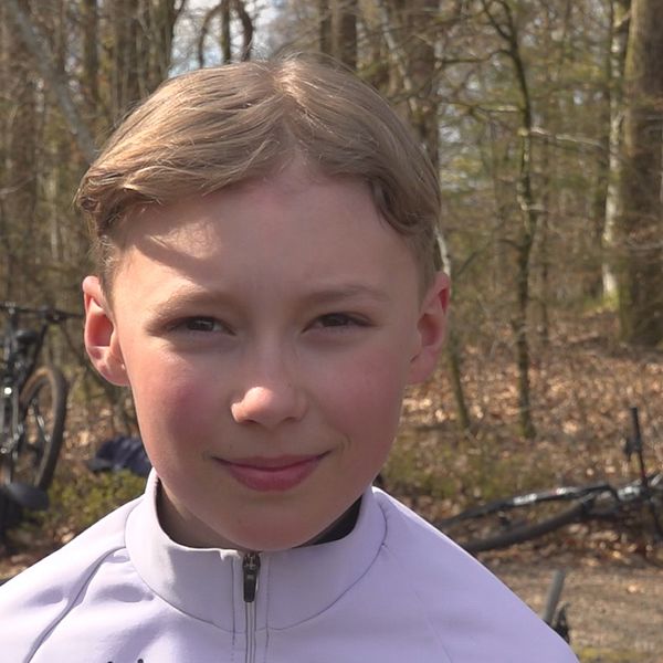 Milton Nilsson, 11, har redan kört mountainbike i flera år och är nöjd med de nya slingorna i Åkulla Bokskogar i Varbergs kommun.