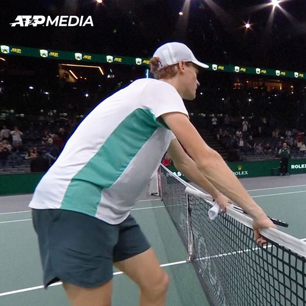 Jack Sinner drar sig ur efter matchen i WTA-slutspelet