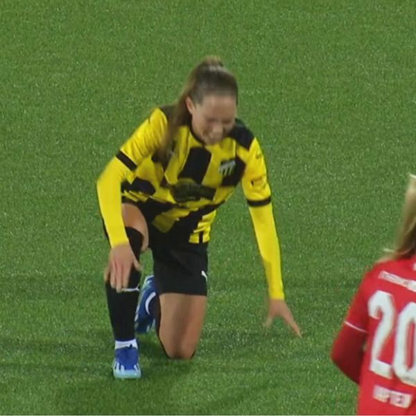 Här skadar sig Elin Rubensson i Champions League.