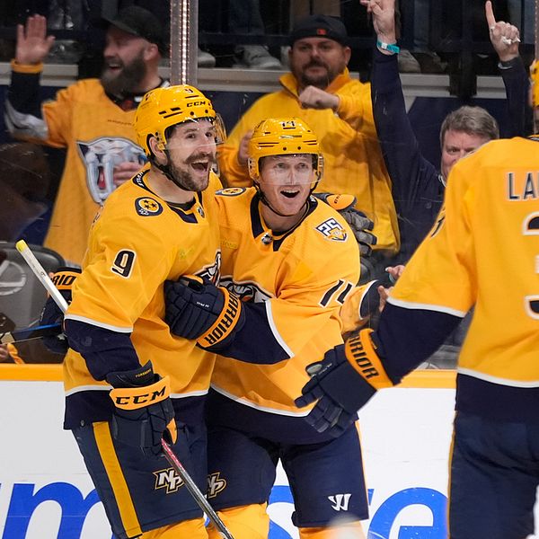 Filip Forsberg gjorde ett hattrick.