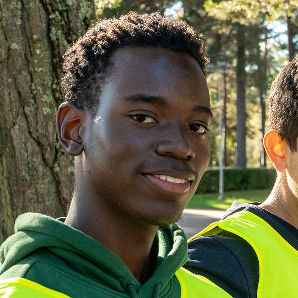 David, Johannes och Rafael från Gävleborg i Boulangerskogen i Gävle.