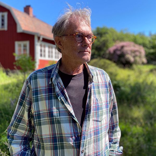 Sven Nordqvist och hans folkkära figur Pettson.