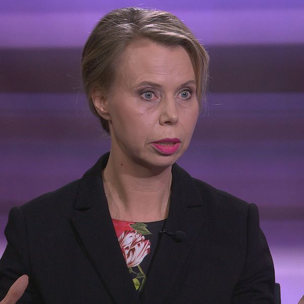 SVT:s vd Anne Lagercrantz står fast vid kritiken hon riktade med SD:s partiledare Jimmie Åkesson efter hans uttalande om TV4 Kalla Faktas  avslöjande om trollkonton. ”Kallar en partiledare en seriös journalistisk granskning för en påverkansoperation så tycker jag att det ligger i min roll och mitt ansvar att markera”, säger hon i SVT:s 30 Minuter med programledare Anders Holmberg.