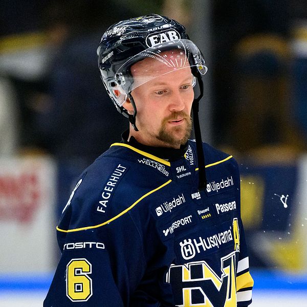 Anton Strålman och Johanna Dahlén i Hockeykväll.