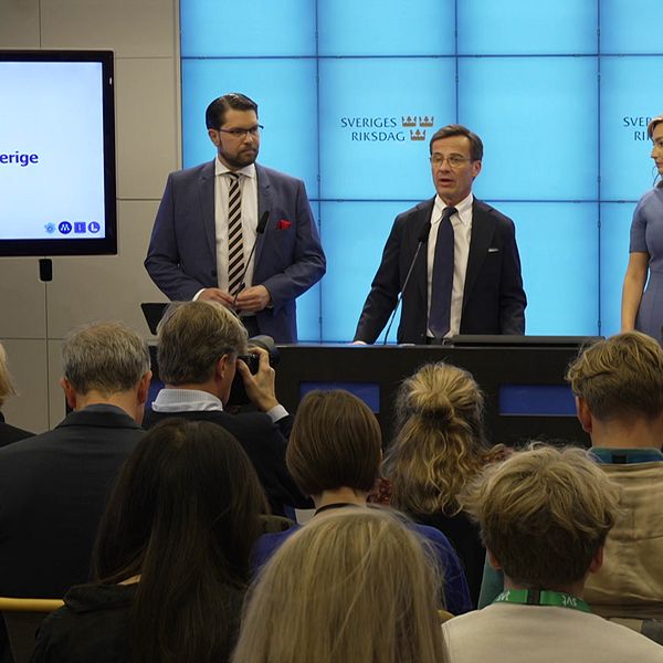 Partiledarna Jimmie Åkesson (SD), Ulf Kristersson (M), Ebba Busch (KD) samt Johan Pehrson (L)