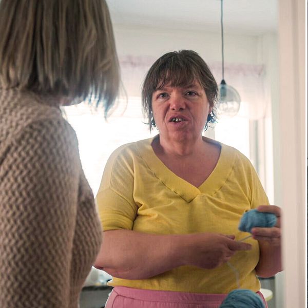 Therese Andersson hemma med sina föräldrar efter återföreningen nära sitt föräldrahem.