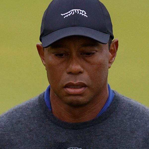 Tiger Woods hade en blytung andra dag på The Open.