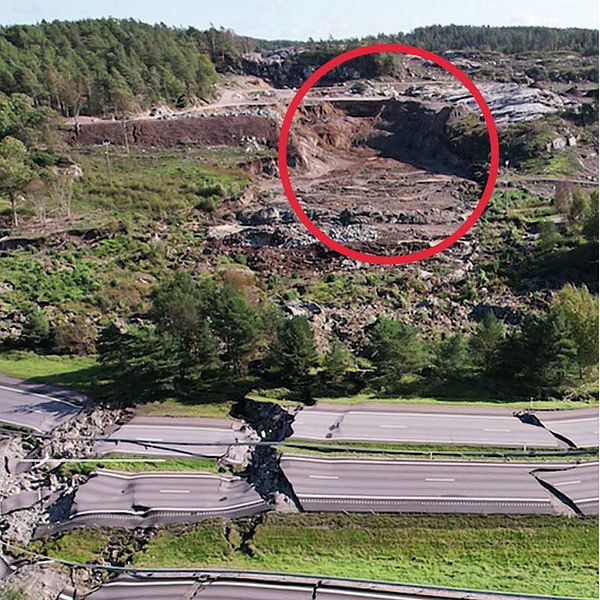 Skredet vid E6 i Stenungsund. Karta från de geotekniska undersökningarna som visar samma plats, men med en felaktighet, markerad med en röd cirkel.