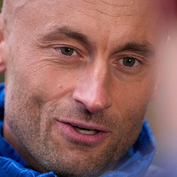 Petter Northug tror inte på Frida Karlsson i Tour de Ski: ”Diggins tar det”