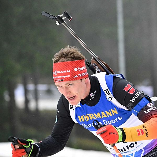 Benedikt Doll vann världscupsprinten i Oberhof.