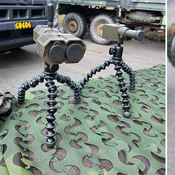 Kamera- och sensorutrustning på bord framför militär lastbil och mobil som visar ATAK-systemet.