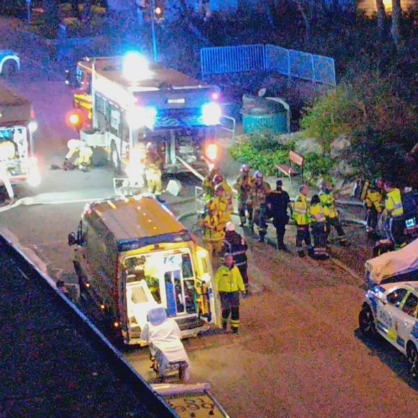 En bild på räddningstjänst och ambulans i Guldheden i Göteborg.