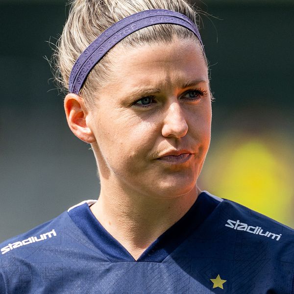 Rosengårdsspelaren Olivia Schough och Häckens tränare Mak Lind.