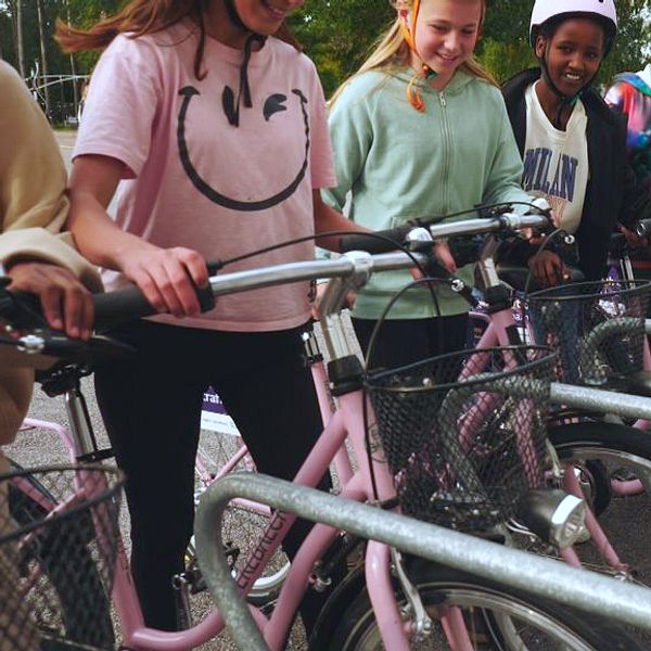 Barn och cyklar