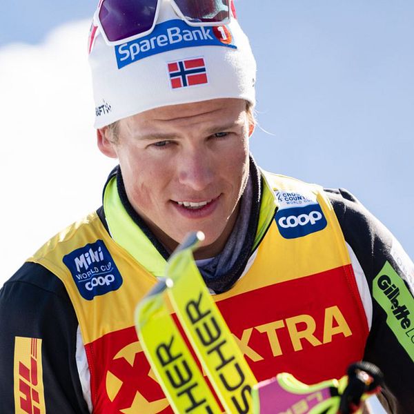 Johannes Hösflot Kläbo och Ingvild Flugstad Östberg saknas både i den norska premiären.