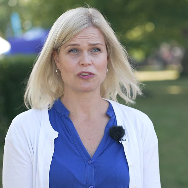 Paulina Brandberg (L)