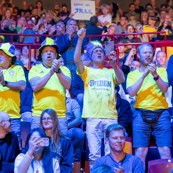 Truls Möregårdh firar inför jublande publik under Europe Smash i Malmö.