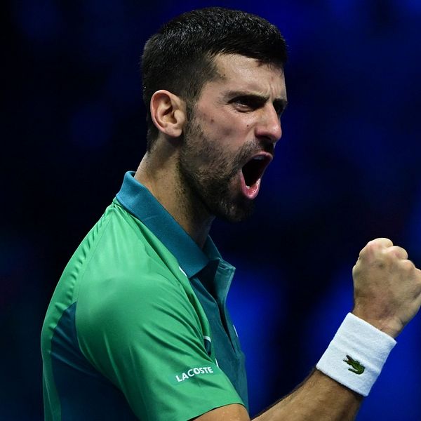 Se Novak Djokovics matchboll