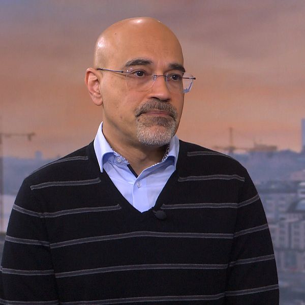 Rouzbeh Parsi, Mellanösternanalytiker