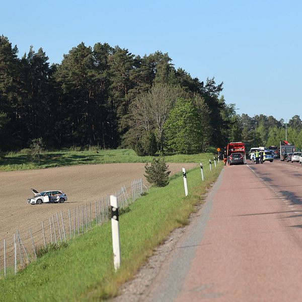 Olycksplatsen på väg 55 utanför Uppsala.