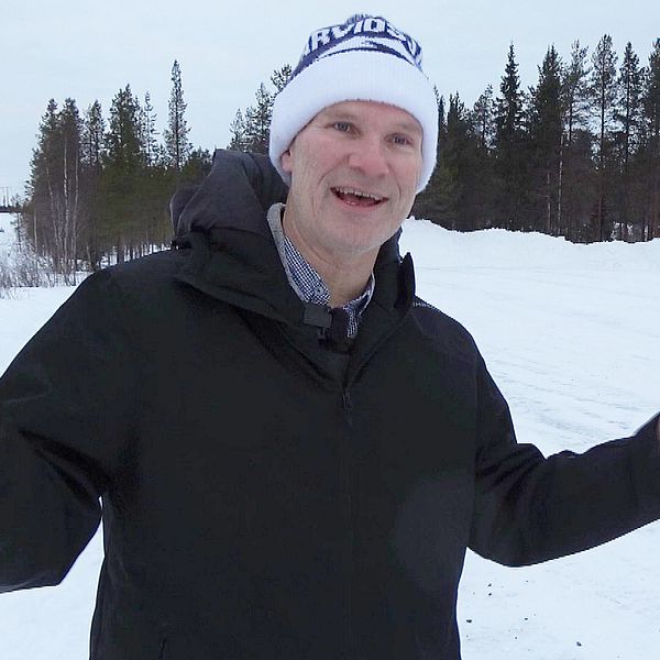 Bengt-Peder Björn på Prästberget i Arvidsjaur där den nya skidansläggningen ska byggas.