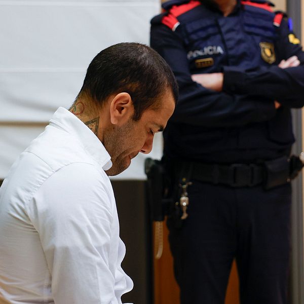 Dani Alves i rättegången i Barcelona.