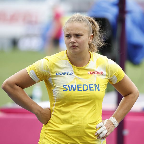 Grete Ahlberg under damernas försök i slägga under friidrotts-EM på Stadio Olimpico i Rom.