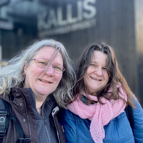 Kristina och Anette Breindl är tyska kallbadsturister i Helsingborg.