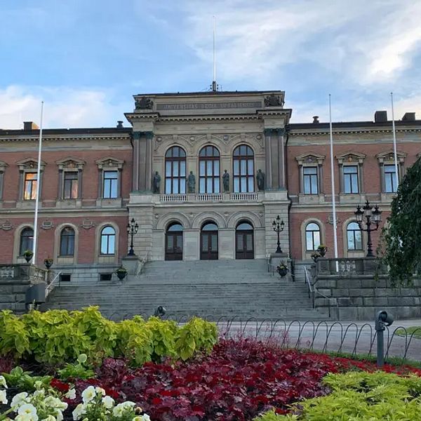Uppsala universitetshus