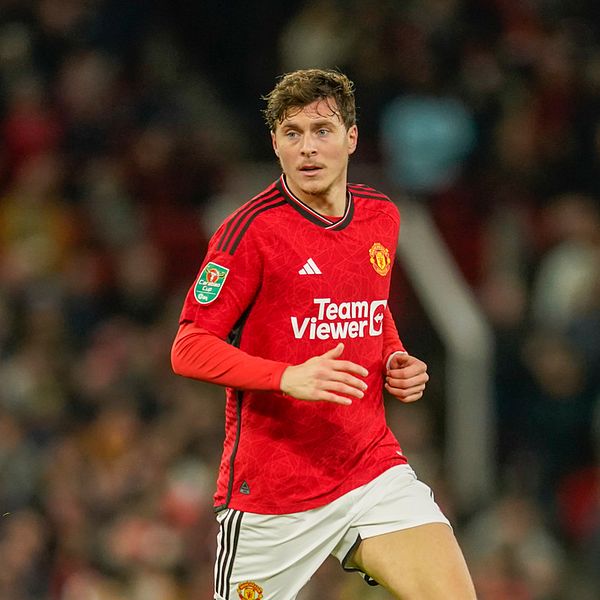 Victor Nilsosn Lindelöf, Manchester United