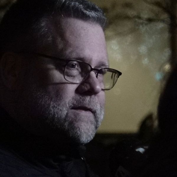 Insatsledare Lars Bröms presenterade resultatet av identifieringsarbetet av de avlidna efter skjutningen på Risbergska skolan i Örebro.