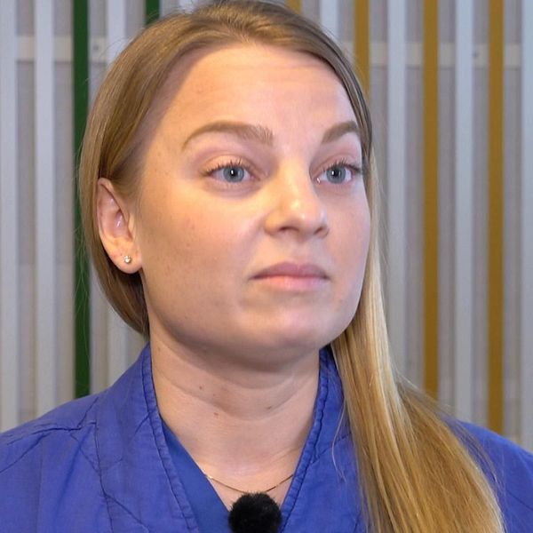 Undersköterskan Bea Segvall är en av de tio som inom loppet av två veckor sagt upp sig på akuten på Kungälvs sjukhus på grund av arbetssituationen.
