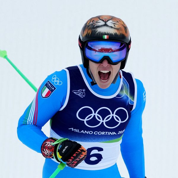 Federica Brignone i OS-dräkt under sitt guldåk i super-G vid vinter-OS.