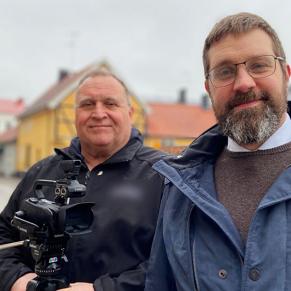 Birger Bäkmark med kamera och Martin Lönnstam framför