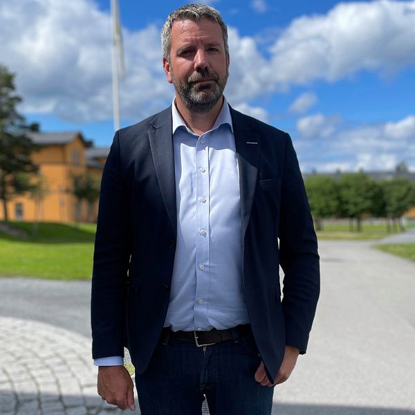 Joakim Sjöstedt som är regionchef i Jämtland-Härjedalen och Västernorrland på intresseorganisationen Företagarna, svarar på tre frågor om nyföretagande i videon ovan.