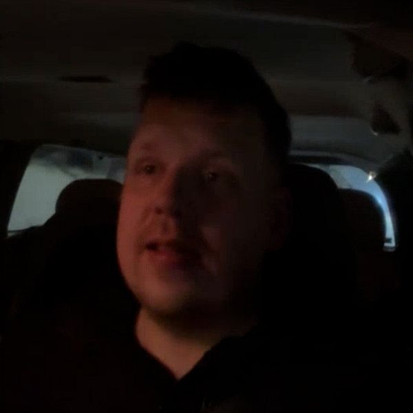 Robin Tuvestam som suttit fast i snökaoset