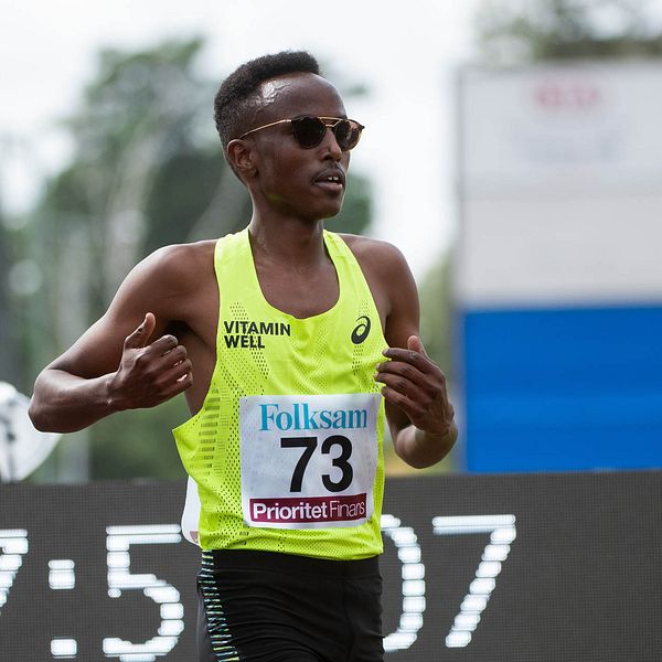 Suldan Hassan är ny svensk rekordhållare i maraton.