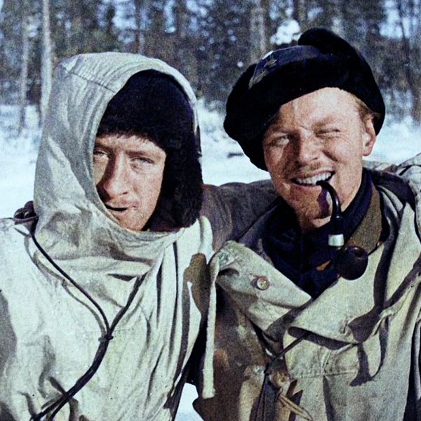 Två frivilliga soldater från Sverige, Conny Andersson och Christer Strömholm , i Finland under andra världskriget