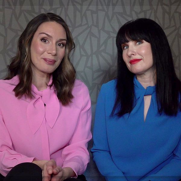 Uutisets programledarduo Jasmin Lindberg och Hanna Paimela Lindberg