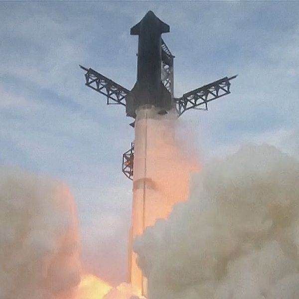 Elon Musks företag Space X har framgångsrikt lyckats skjuta upp en raket av modellen Starship, som beskrivs som världens kraftfullaste.