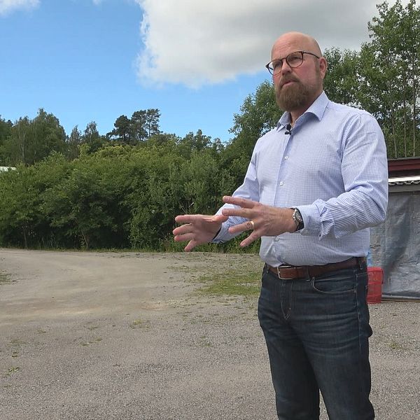 Thomas Wanzelius (M) är en av fyra avhoppare från samhällsbyggnadsnämnden i Nynäshamn