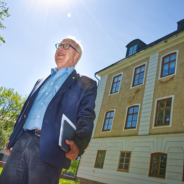 Per Bill framför Gävle slott